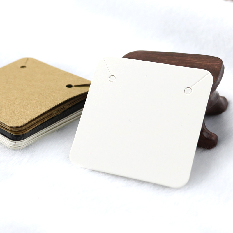 50 pz 5x5cm vuoto Kraft collan - Kraft Hang Tag recensione e prezzo